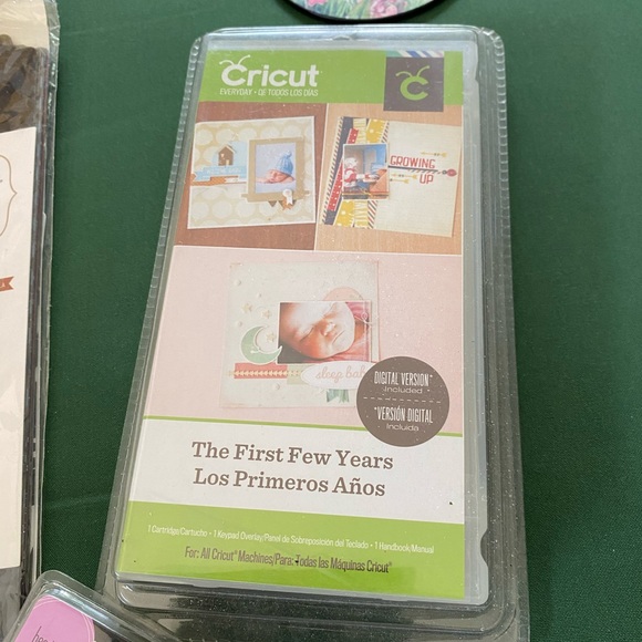 Michaels Craft Bundle!! - Picture 3 of 17